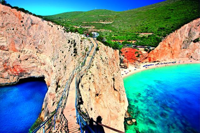 Pasxa Stin Lefkada Me To Trogadas Travel 19