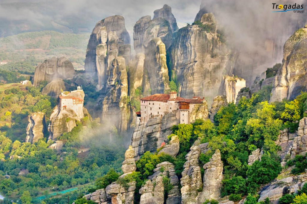 Meteora Tour Monasteries Summer Excursion From Pefki Edipsos 001