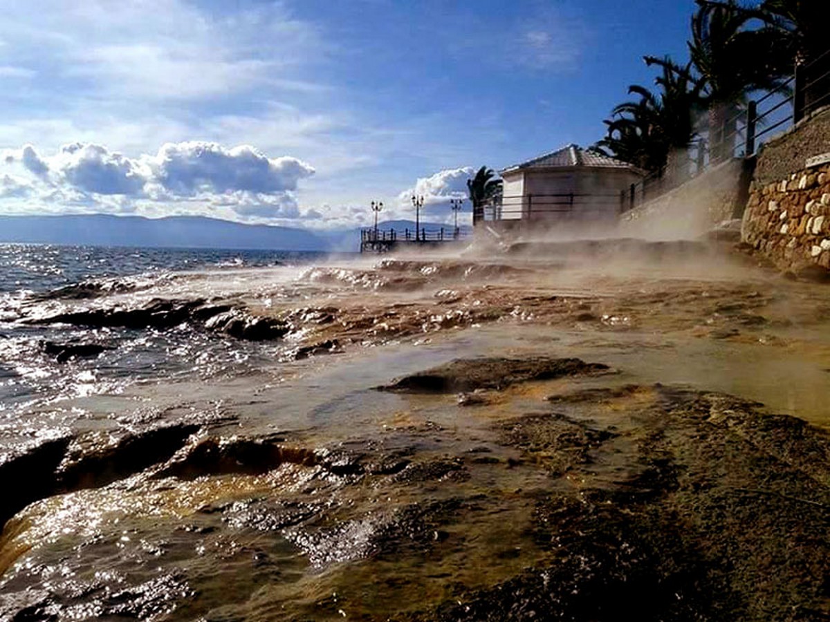 Trogadas Travel Excursion Loutra Edipos Thermal Springs From Pefki 19